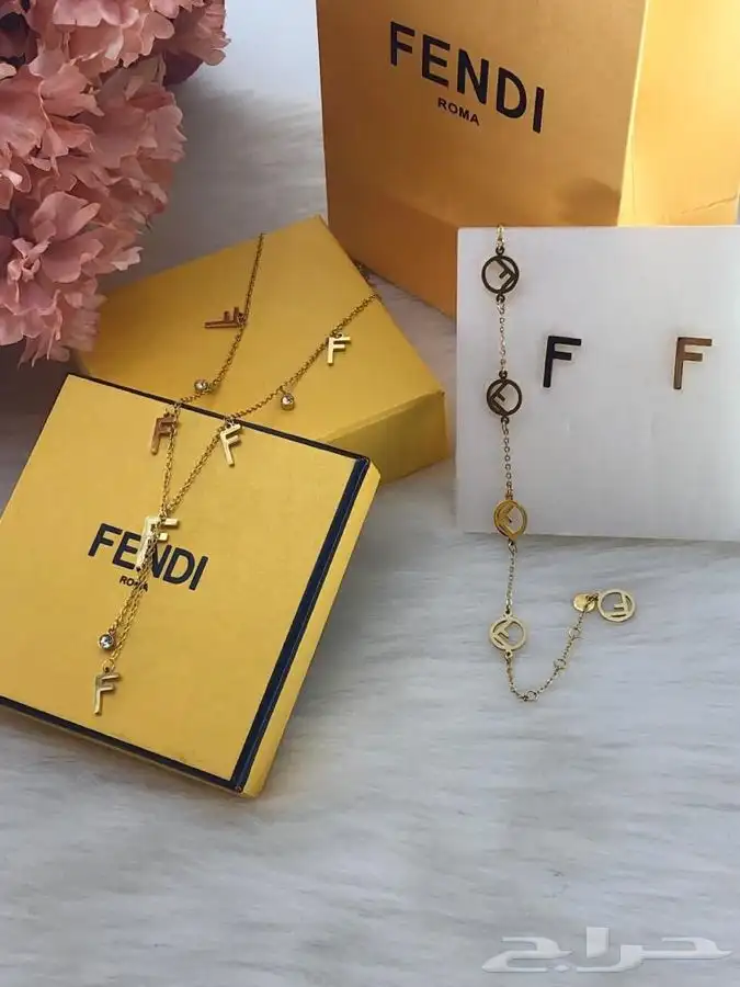 اكسسورات ماركة هاي كواليتي بالملحقات 18