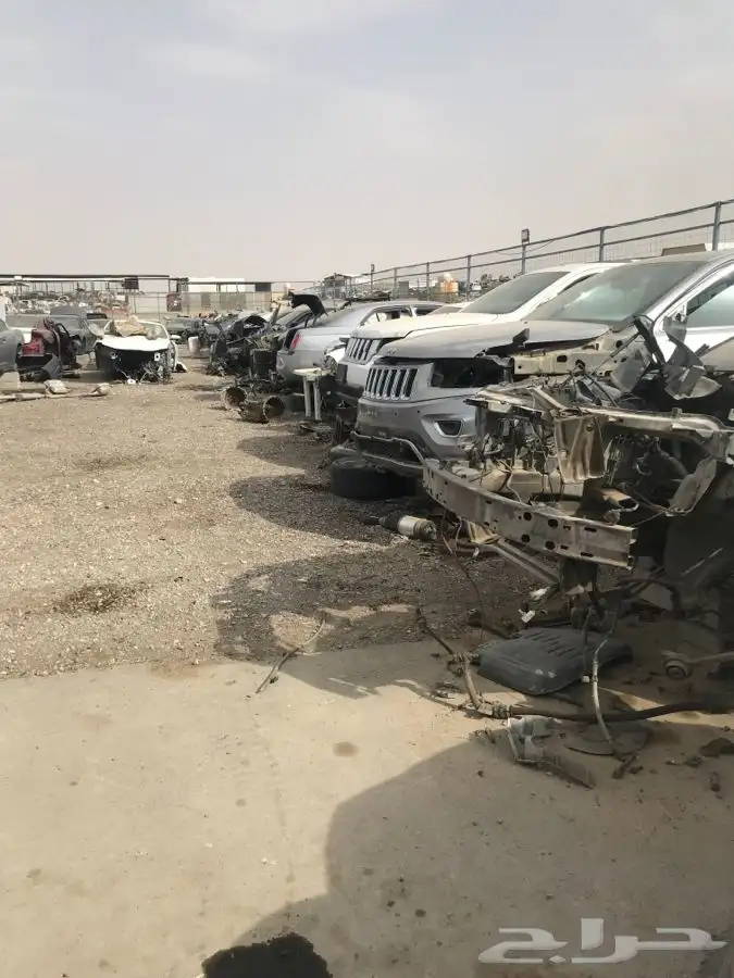 قطع غيار دوج شارجر درنجو شيروكي مندوب قطع 4