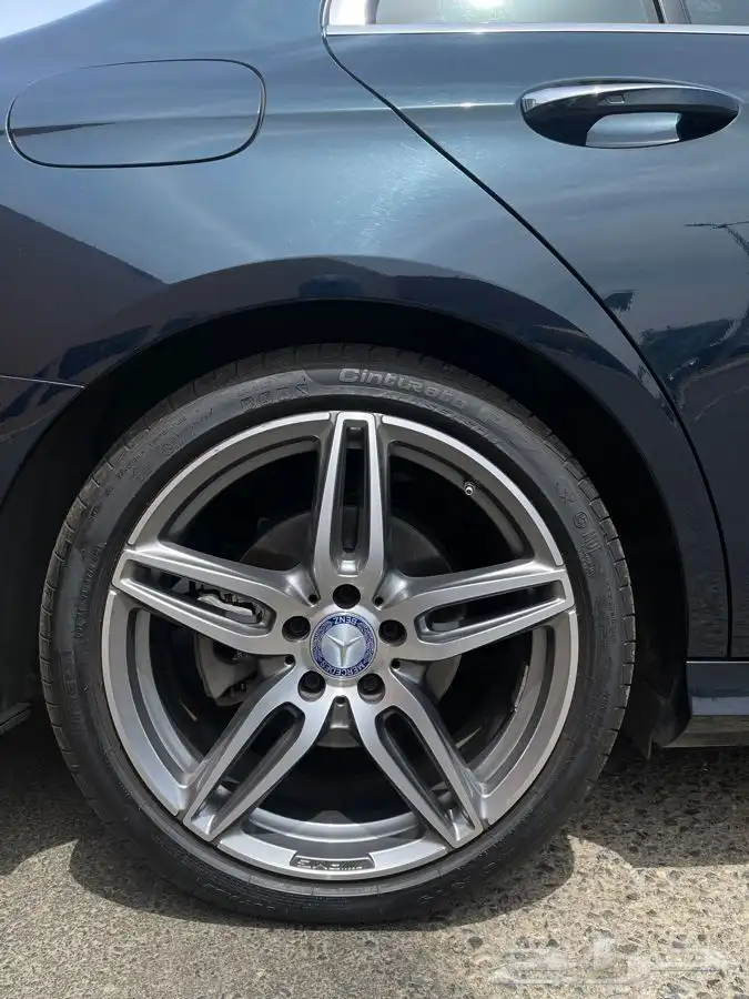 مرسيدس E300 موديل 2017 وكالة 11