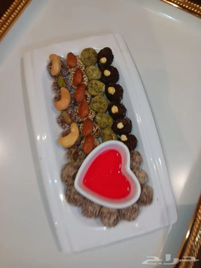 تمرية تمريات كرات التمر معمول 10