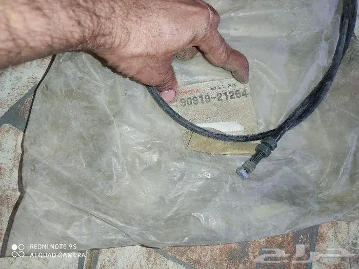 للبيع قطع غيار تويوتا قديم 22