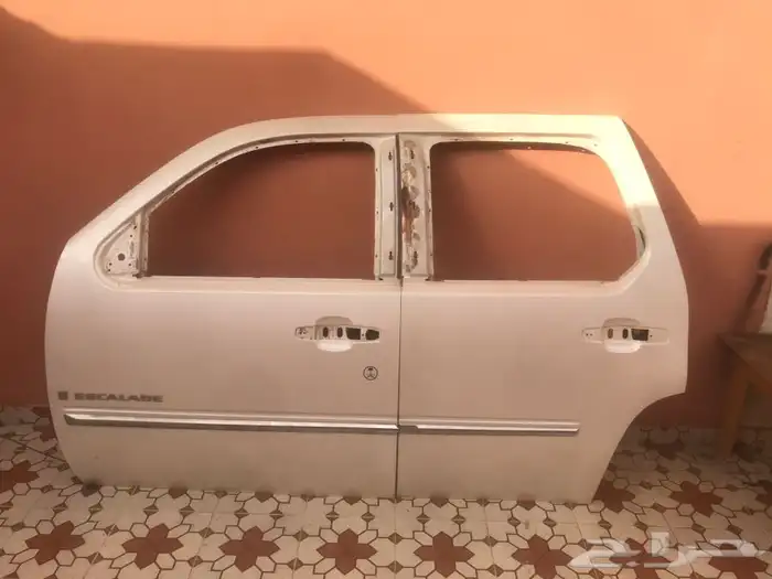 ابواب اسكاليد جهت السائق 0