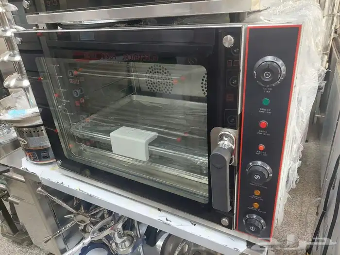 يوجد لدينه افران كوكيز وحلويات بجميع الاصناف المقاسات 4