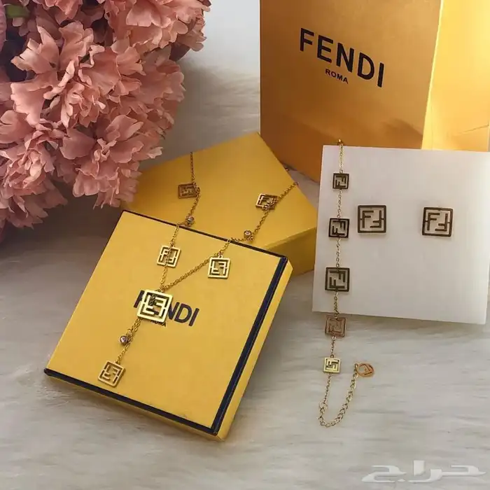 اكسسورات ماركة هاي كواليتي بالملحقات 20