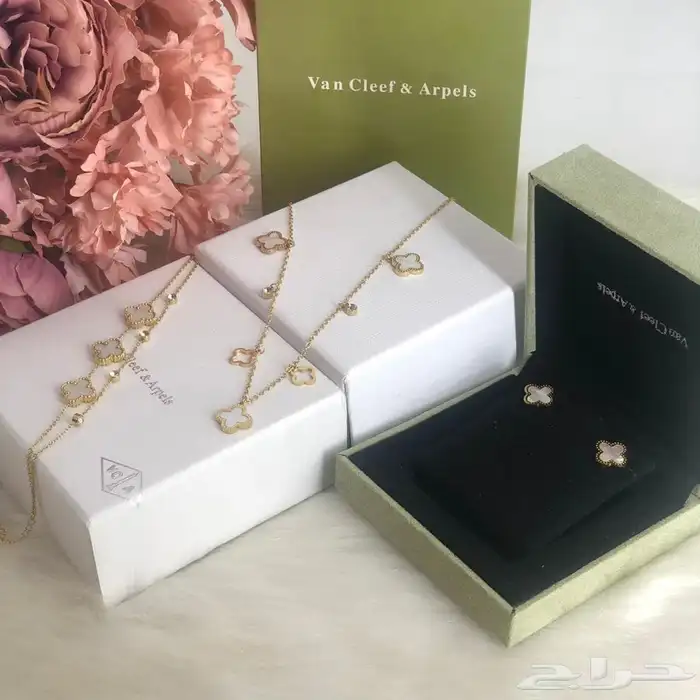 اكسسورات ماركة هاي كواليتي بالملحقات 23