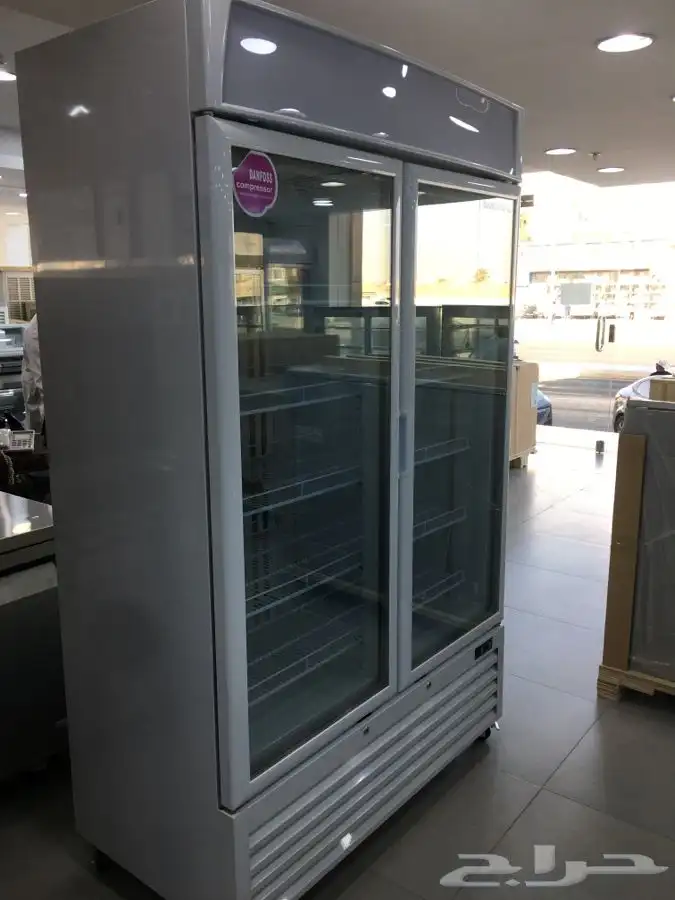 فريزرات BANCOOL رأسي زجاج أحجام مختلفة 6