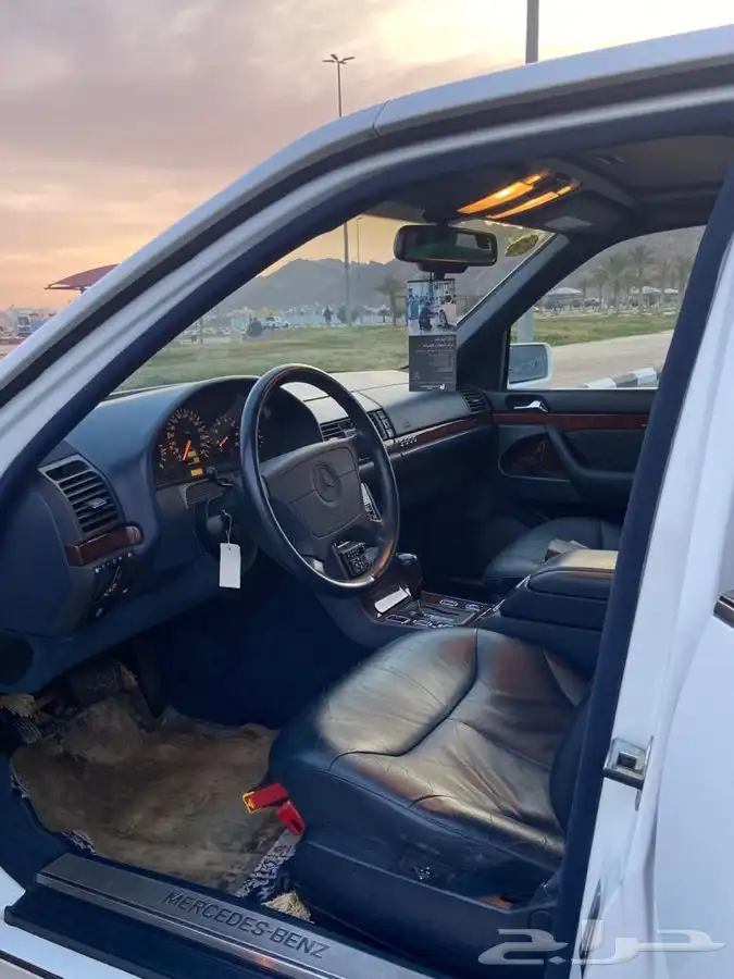 للبيع مرسدس S E L مخزن 9