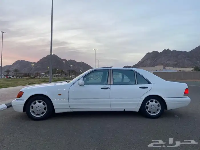 للبيع مرسدس S E L مخزن 6