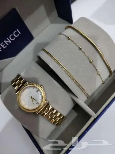 احجز هدايا العيد مع الكتابه مجانا ساعات مرصعه زريكون 2