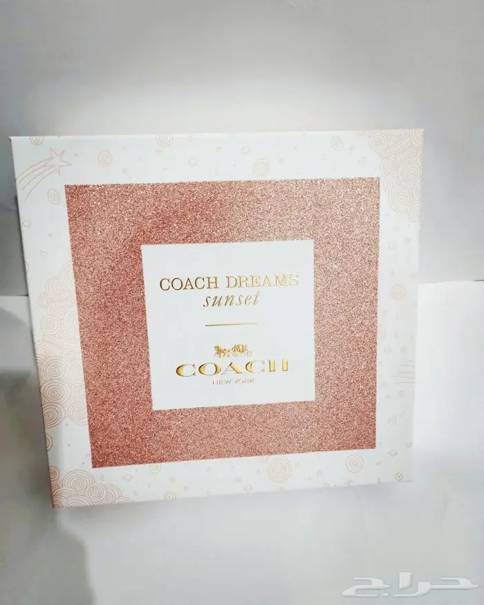 احجز هدايا العيد مع الكتابه مجانا ساعات مرصعه زريكون 66