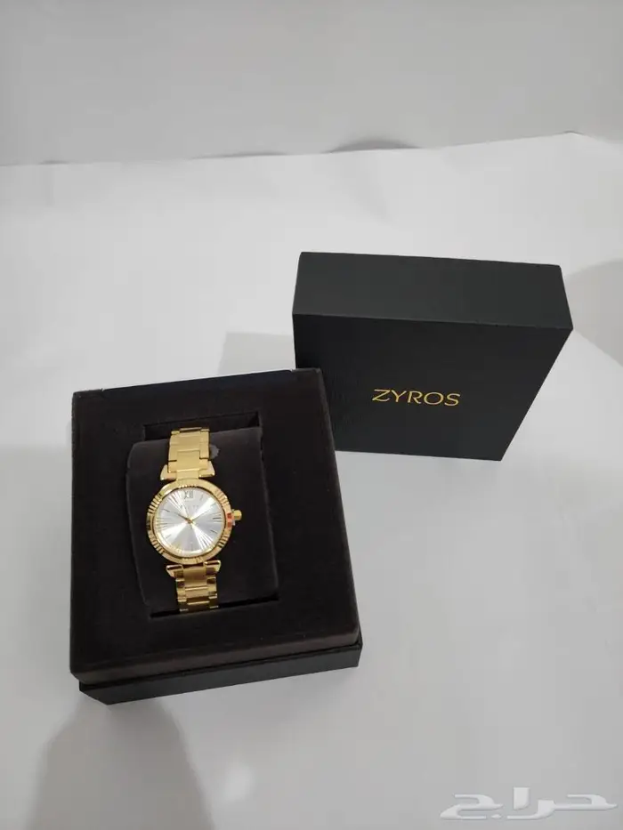 احجز هدايا العيد مع الكتابه مجانا ساعات مرصعه زريكون 16