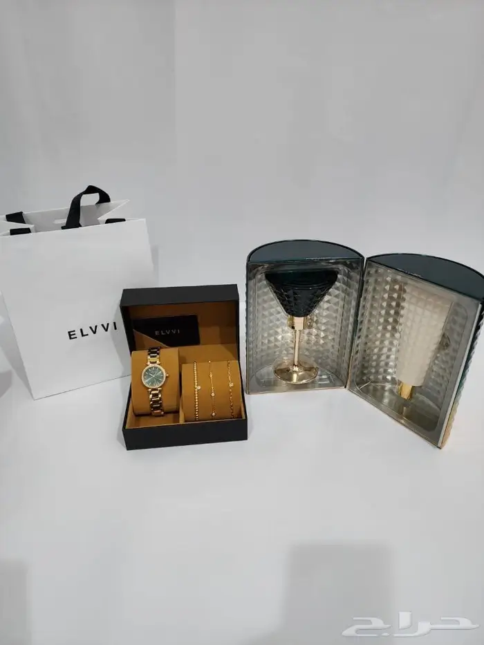 احجز هدايا العيد مع الكتابه مجانا ساعات مرصعه زريكون 33