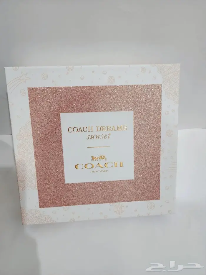 احجز هدايا العيد مع الكتابه مجانا ساعات مرصعه زريكون 64