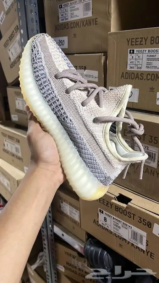 شوزات ييزي 350 9