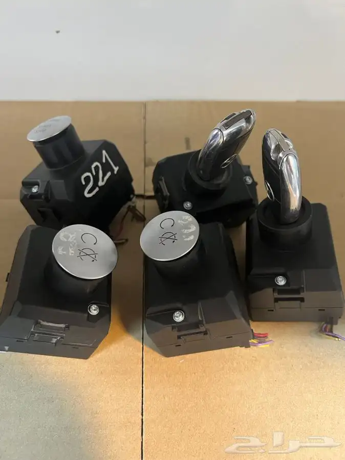 متوفر جميع قطع مرسيدس باسعار مناسبة 12