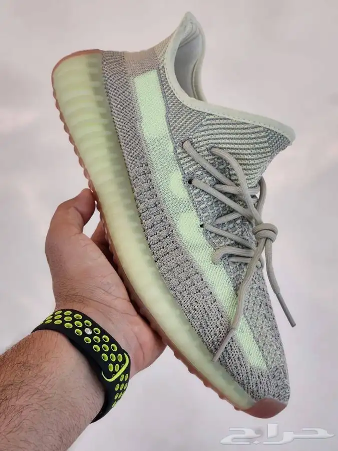 شوزات ييزي 350 7