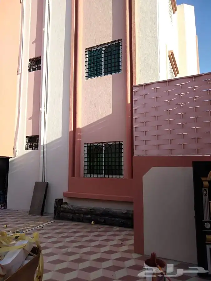 ابو زياد لجميع انواع الدهانات الدخيلة والخارجية وجميع الترم 35
