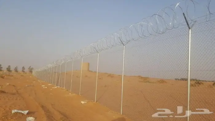مقاول شبوك زراعيه سياجات مستودعات حديد 6
