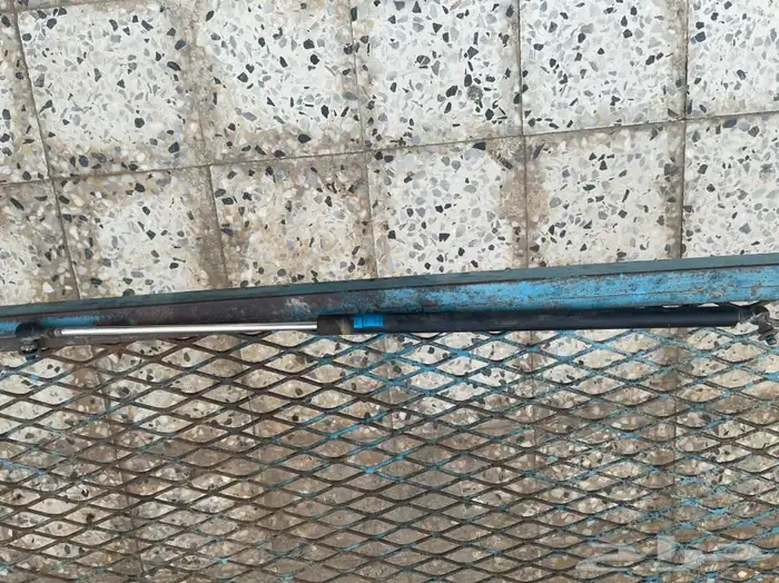 مساعد كبوت وكالة شغال شرط لاند كروزر 2008-2015 1