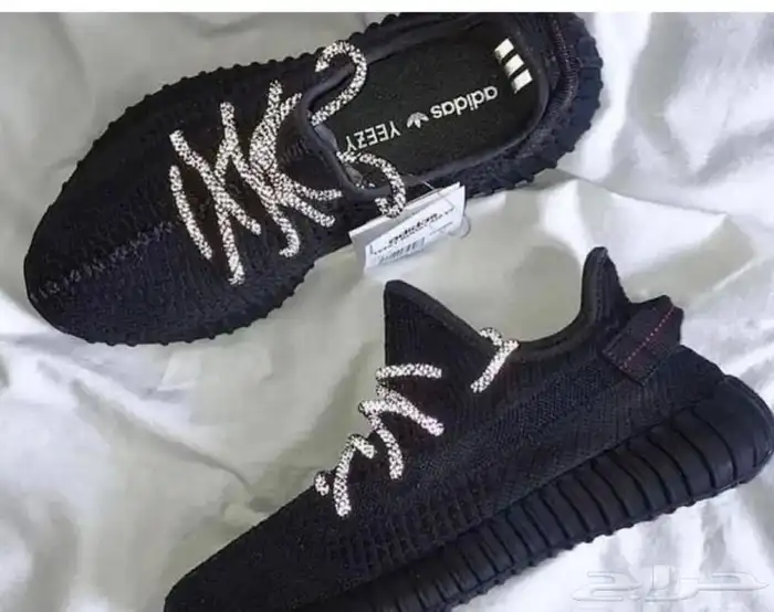 شوزات ييزي 350 13