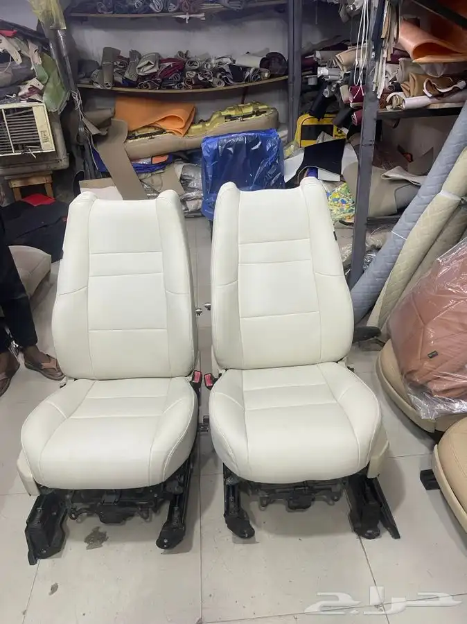 تنجيد مراتب لكزز وكاله ويوجد لدينا تلابيس تفصيل نفس تطريز ا 0