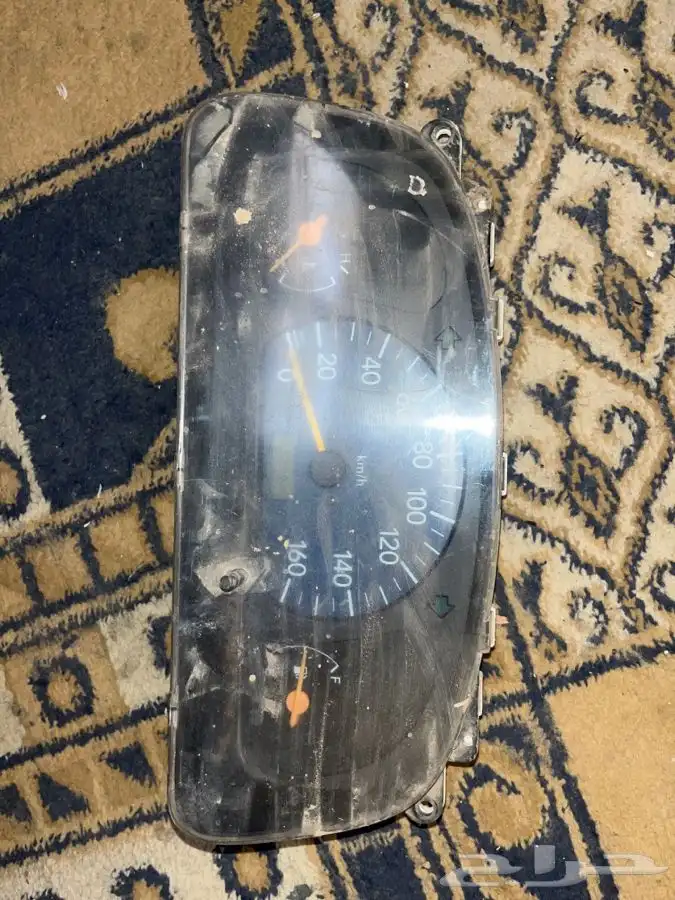 للبيع قطع دباب سوزوكي 2002 باب سواق وكليبرات 0