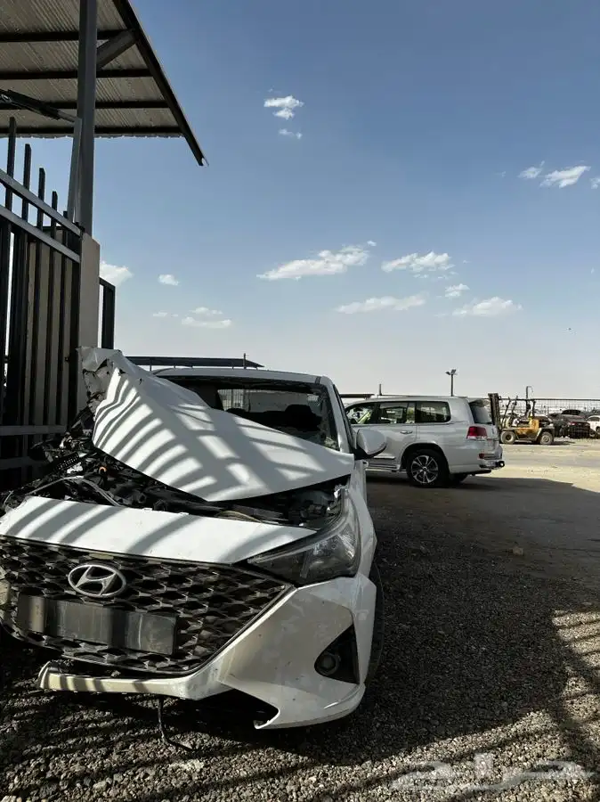 اكسنت 2022 فل كامل قطع تشليح 1