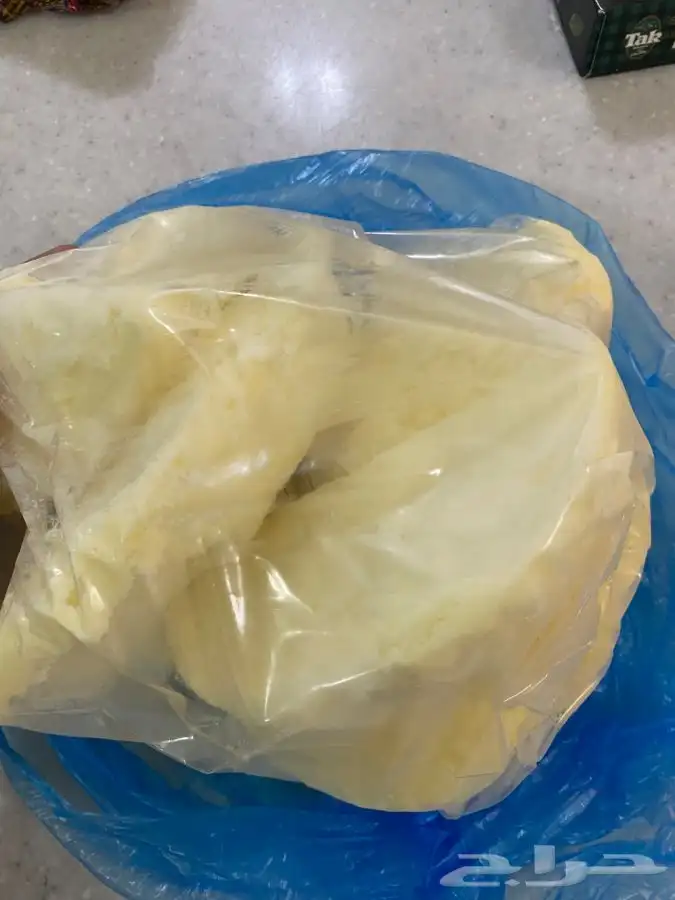 حليب بقر بلدي عضوي طازج وكامل الدسم للبيع 2