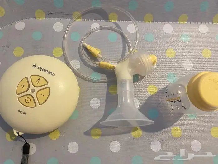 شفاط حليب medela ميديلا 300 ريال مضخة كهربائيه جديده 5