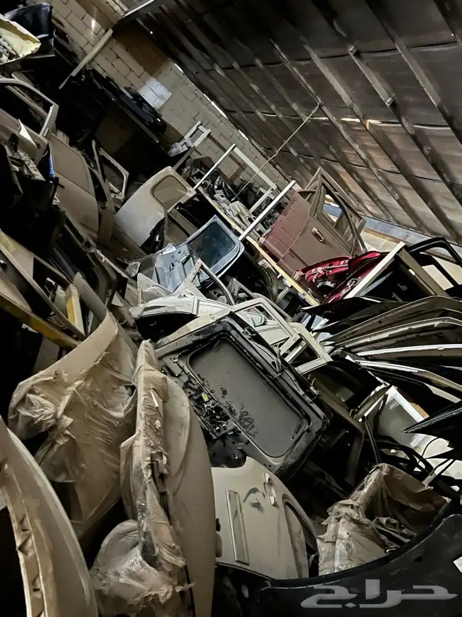 قطع سيارات امريكيه وتشكيله واسعه 2