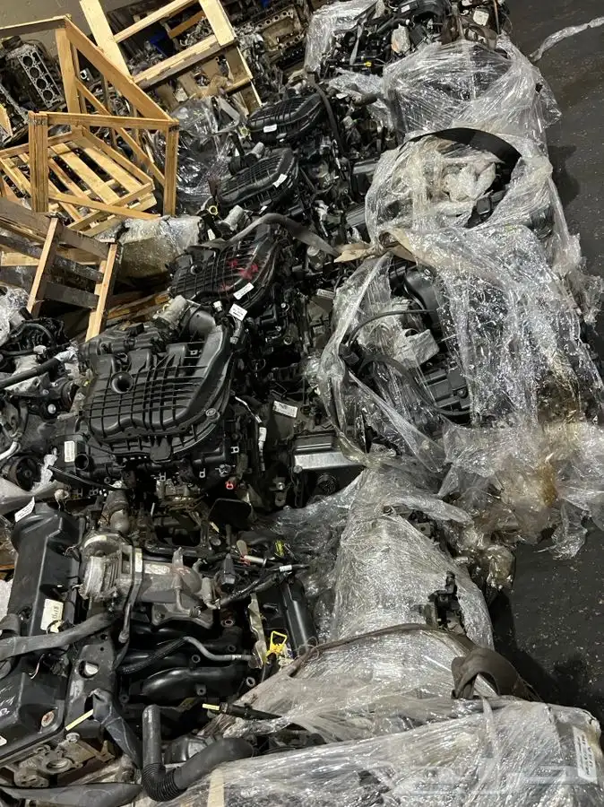 قطع سيارات امريكيه وتشكيله واسعه 32