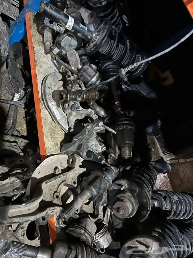 قطع سيارات امريكيه وتشكيله واسعه 17