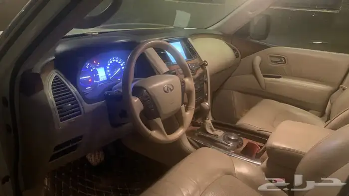 جيب انفنتي QX56 69