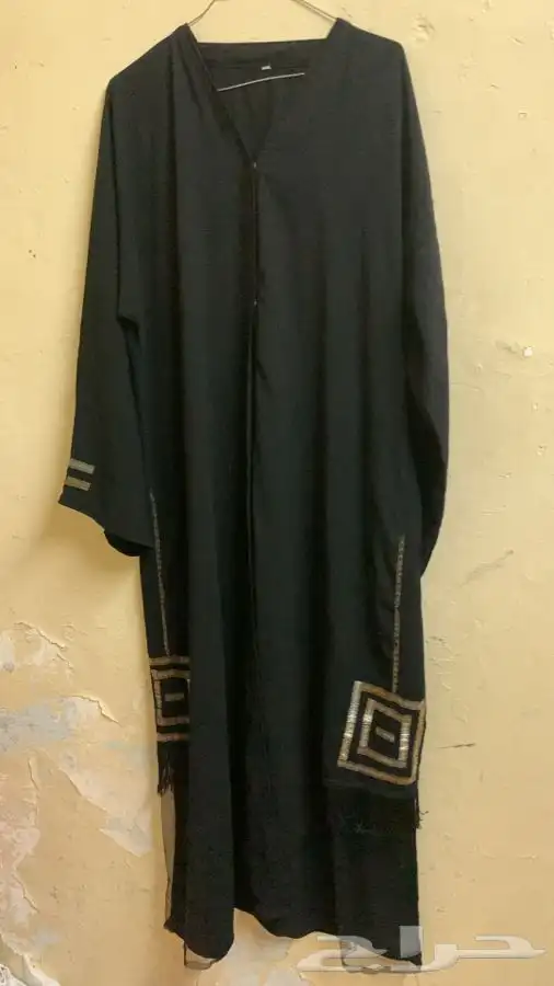 عبايات مستعملة ممتازة 36