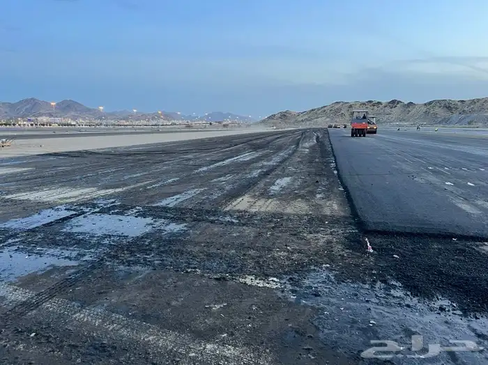 فرادة اسفلت للايجار اليومي والشهري 12