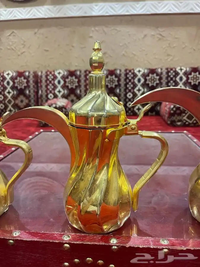 طقم دلال واباريق السيف 2