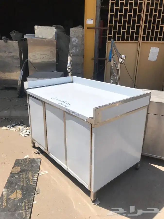 طاولات طبليات مداخن ستيل 4