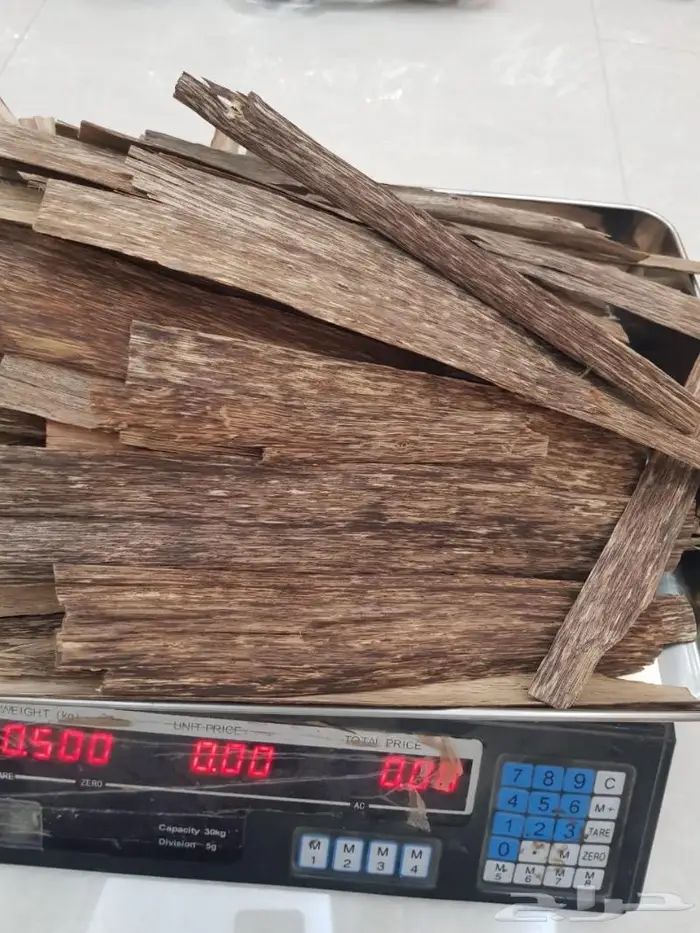 عشاق رقايق عود تراد لايفوتكم العرض بسعرالجملة 2