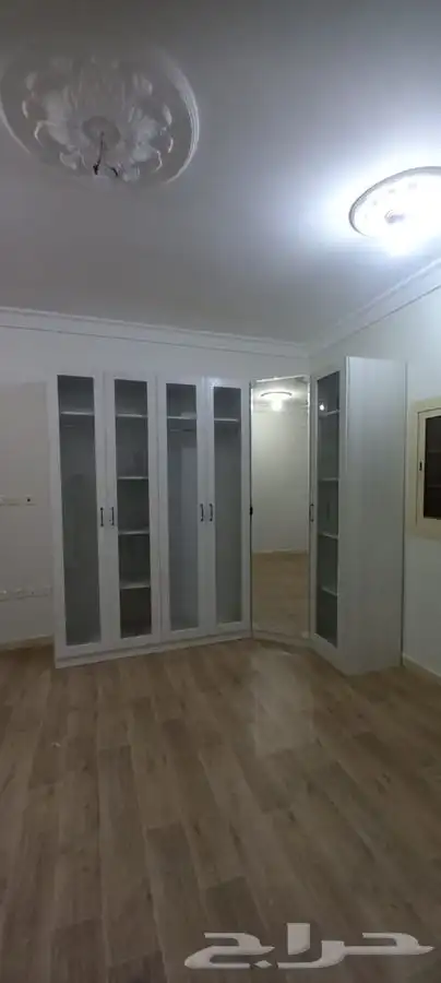 تفصيل دواليب على حسب طلب 80