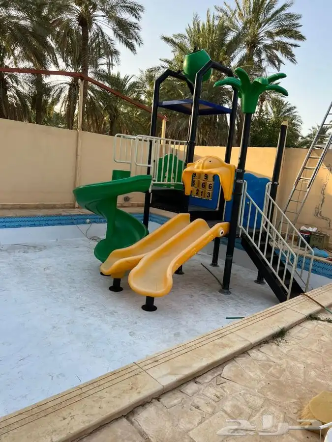 مزرعة و مسبح و العاب مائية للايجار اليومي في سدير 2