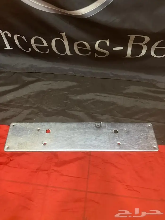 للبيع قطع غيار مرسديس شبح و 560 و ابو عيون 9
