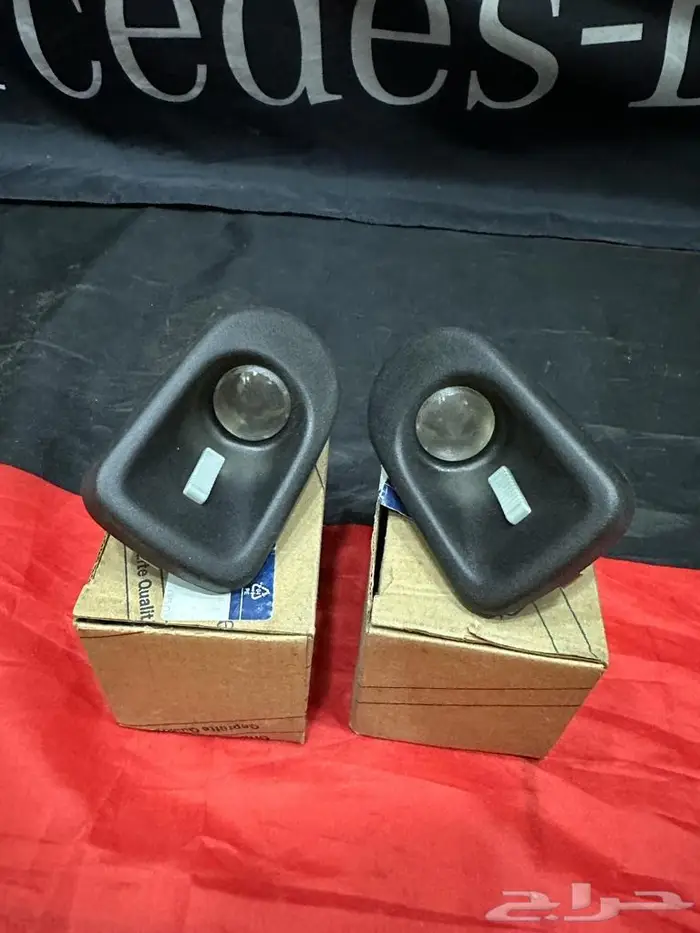 للبيع قطع غيار مرسديس شبح و 560 و ابو عيون 10