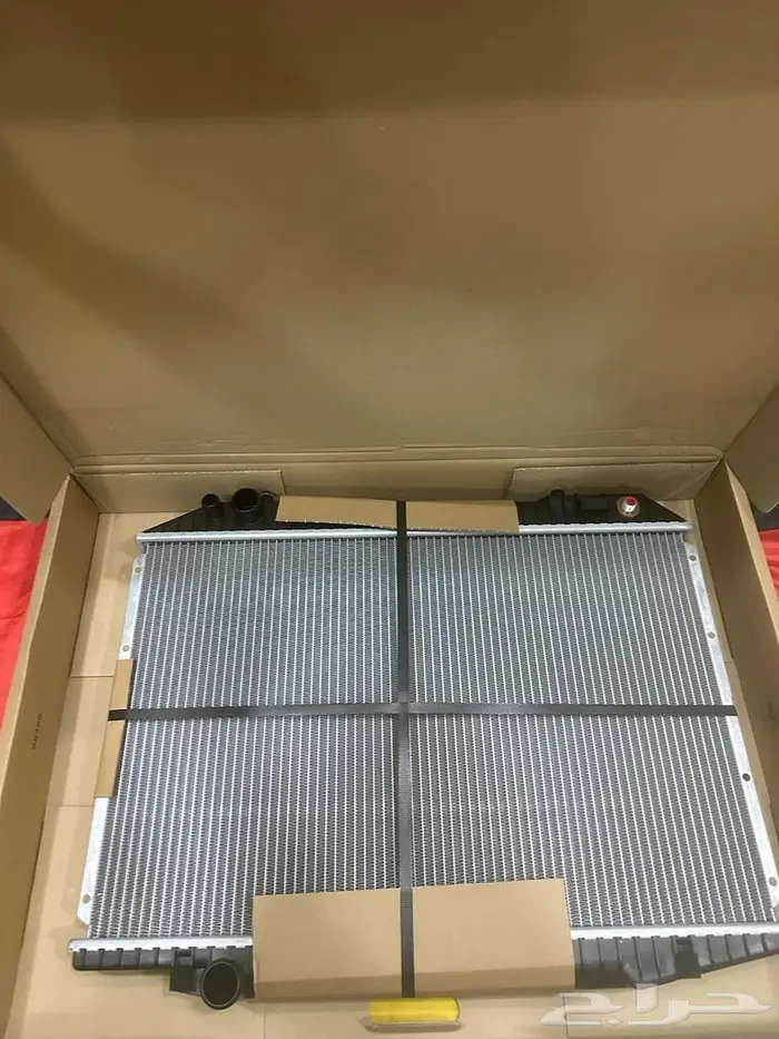 للبيع قطع غيار مرسديس شبح و 560 و ابو عيون 11