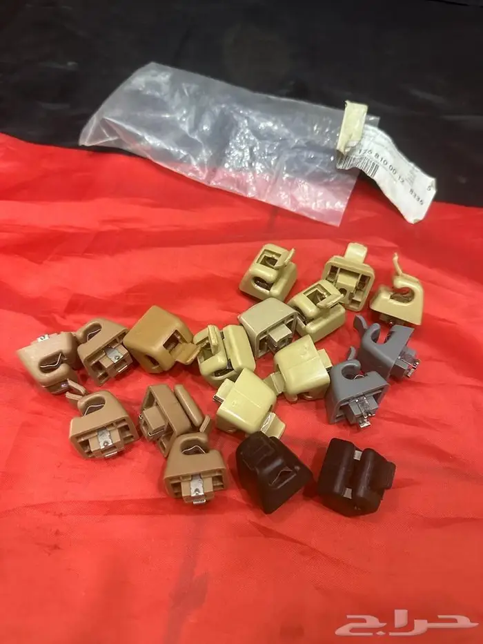 للبيع قطع غيار مرسديس شبح و 560 و ابو عيون 16