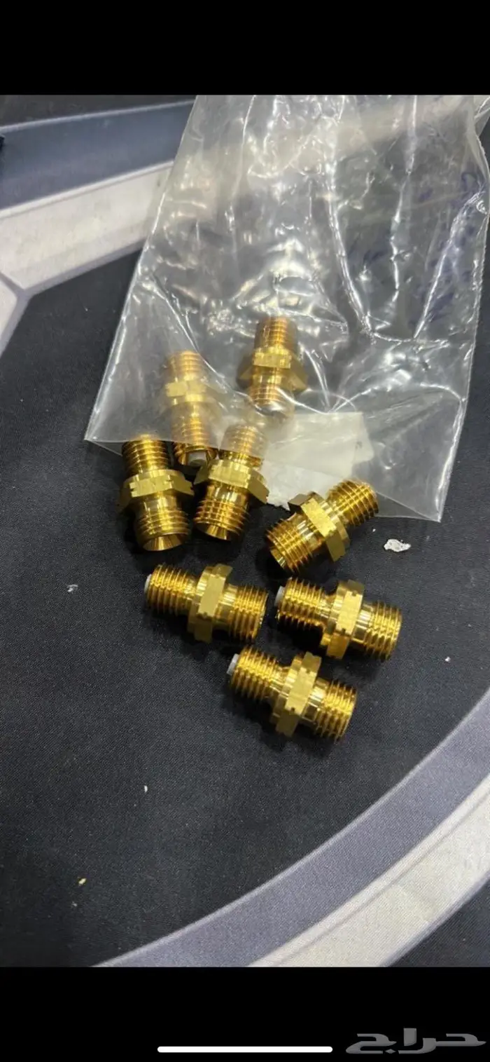 للبيع قطع غيار مرسديس شبح و 560 و ابو عيون 44