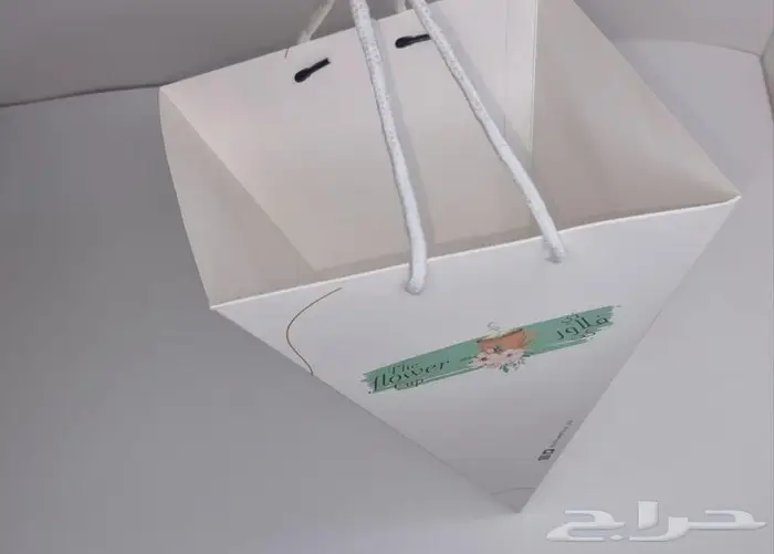 علب برجر شاورما كنافة شحن علب ورقيه كرتونيه كاسات ورقيه 20