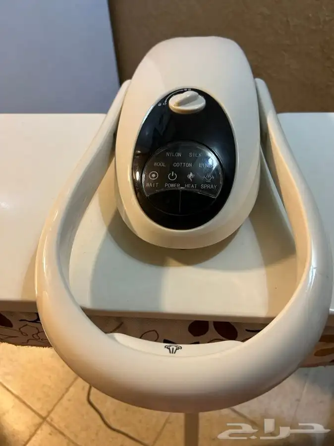 1  كاوية كبس كولين. 2  كنسول مدخل فخم مع معلاق عبايات 0