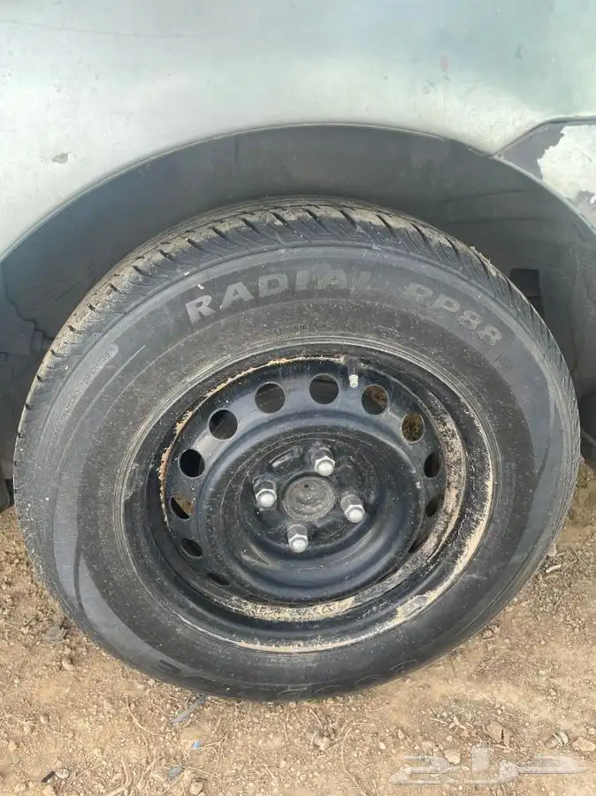 يتوفر لدينا قطع غيار كورلا 2005 17