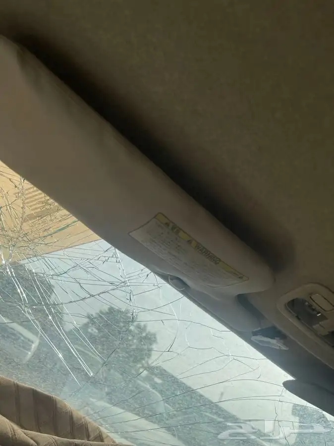 يتوفر لدينا قطع غيار كورلا 2005 16