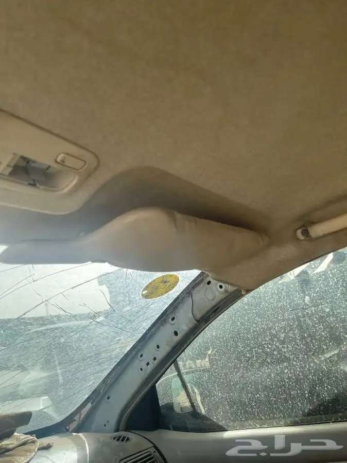 يتوفر لدينا قطع غيار كورلا 2005 13